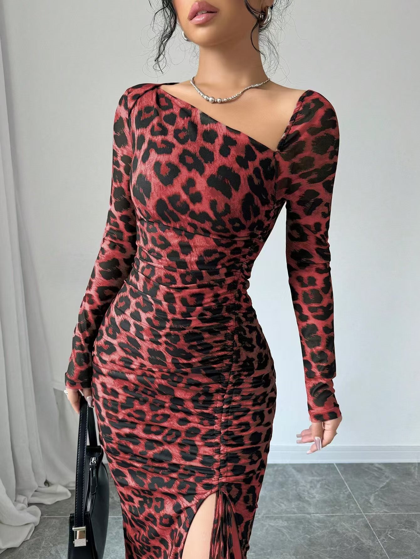 Round Neck Long Sleeve Sexy Leopard Print Dress