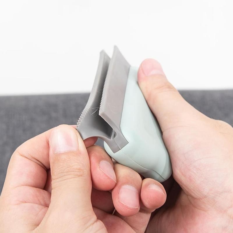 Pet Comb Automatically Fading