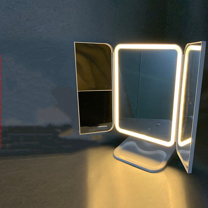 Trifold Makeup Mirror With Light
