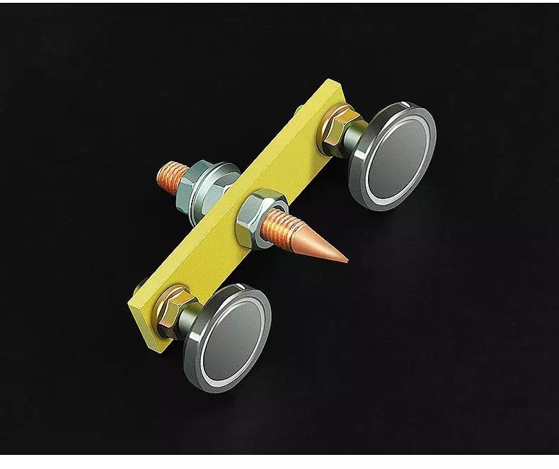 Strong magnetic welding machine