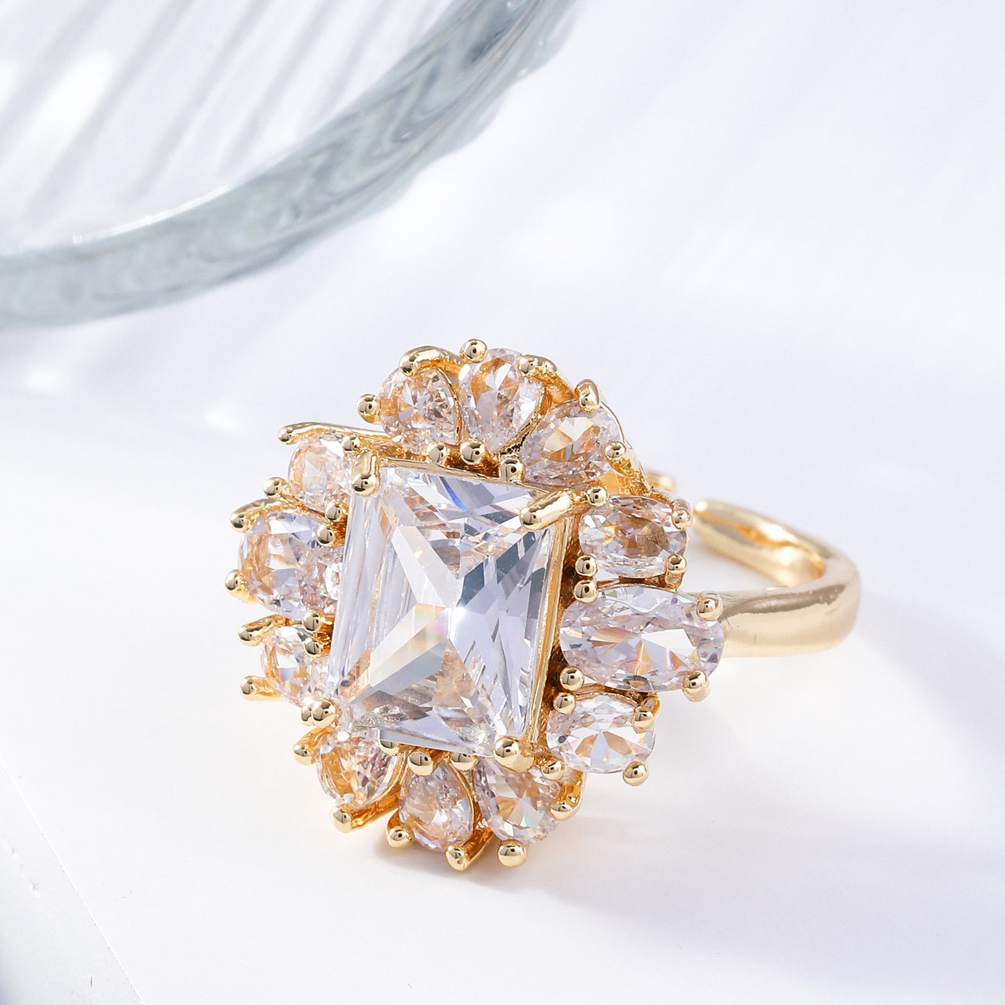 Copper Inlaid Zircon Square Ring