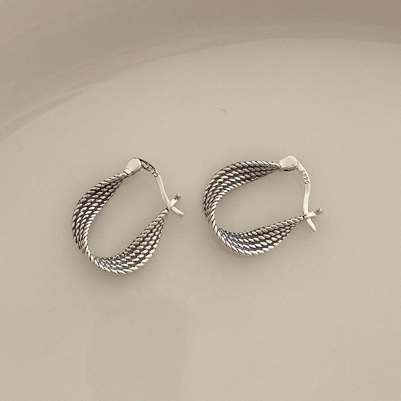 Silver Retro Twisted Eardrop Earring