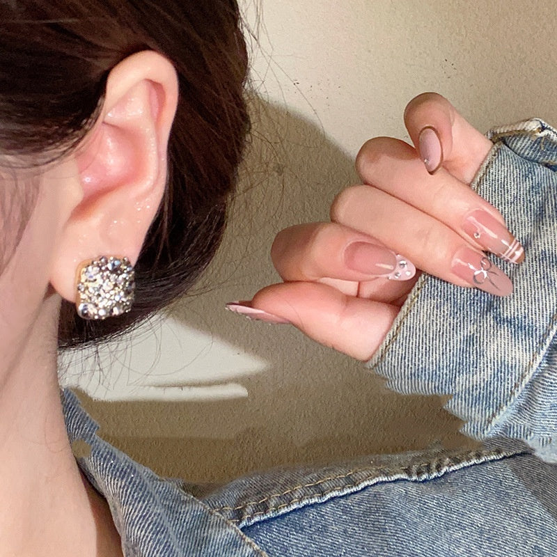 Diamond Micro Inlaid Zircon Square Suit