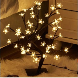 Wire Light Bedroom