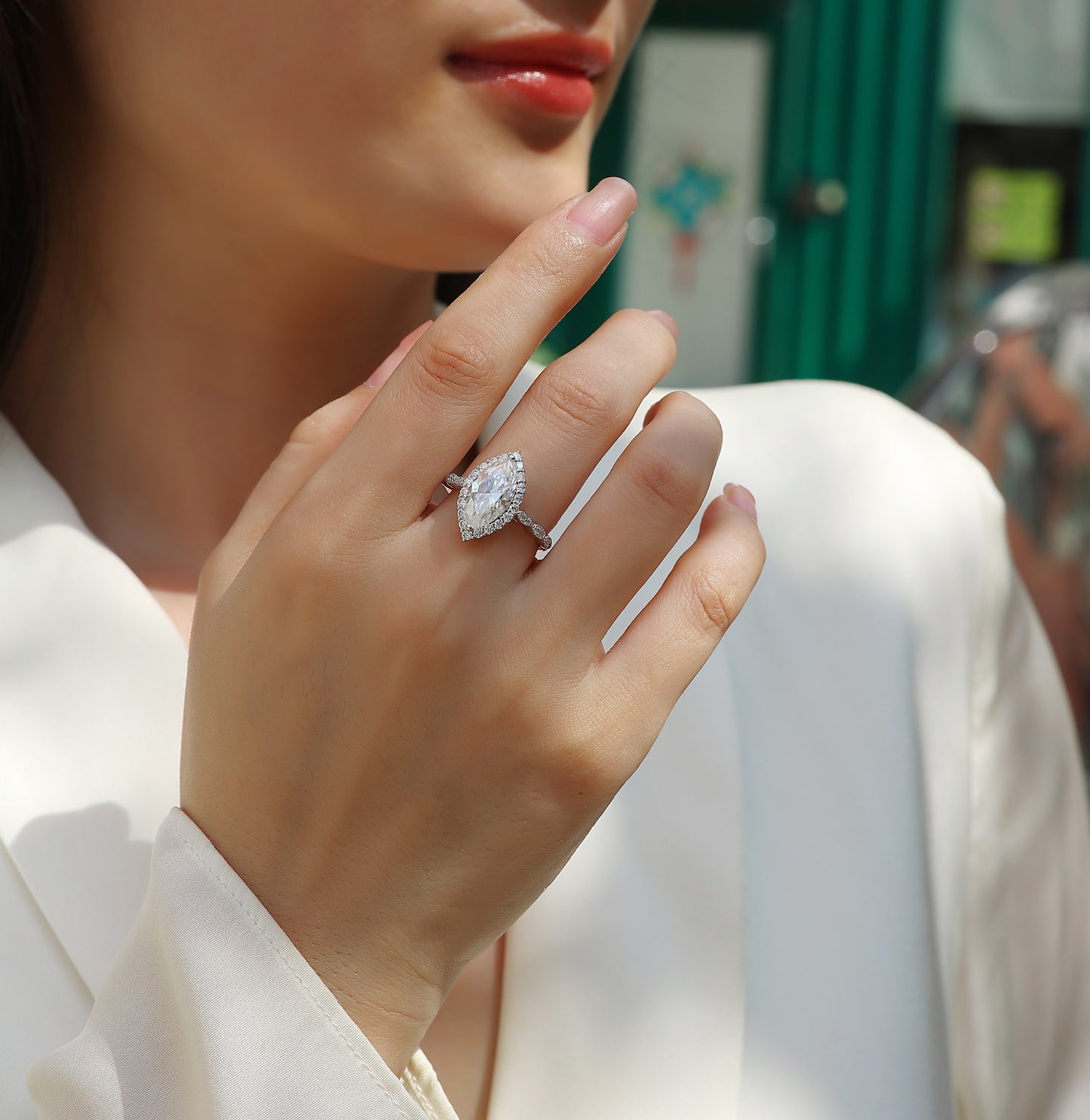 Fashionable Diamond Jewelry Moissanite