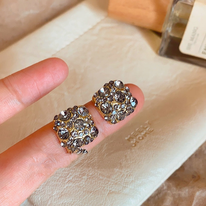 Diamond Micro Inlaid Zircon Square Suit