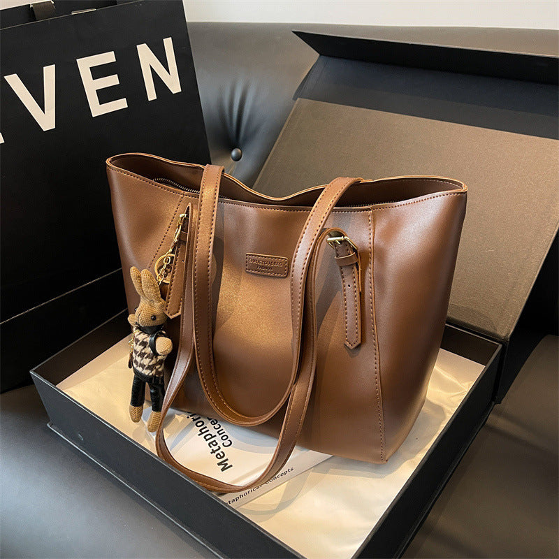 Large Capacity Shoulder Bag